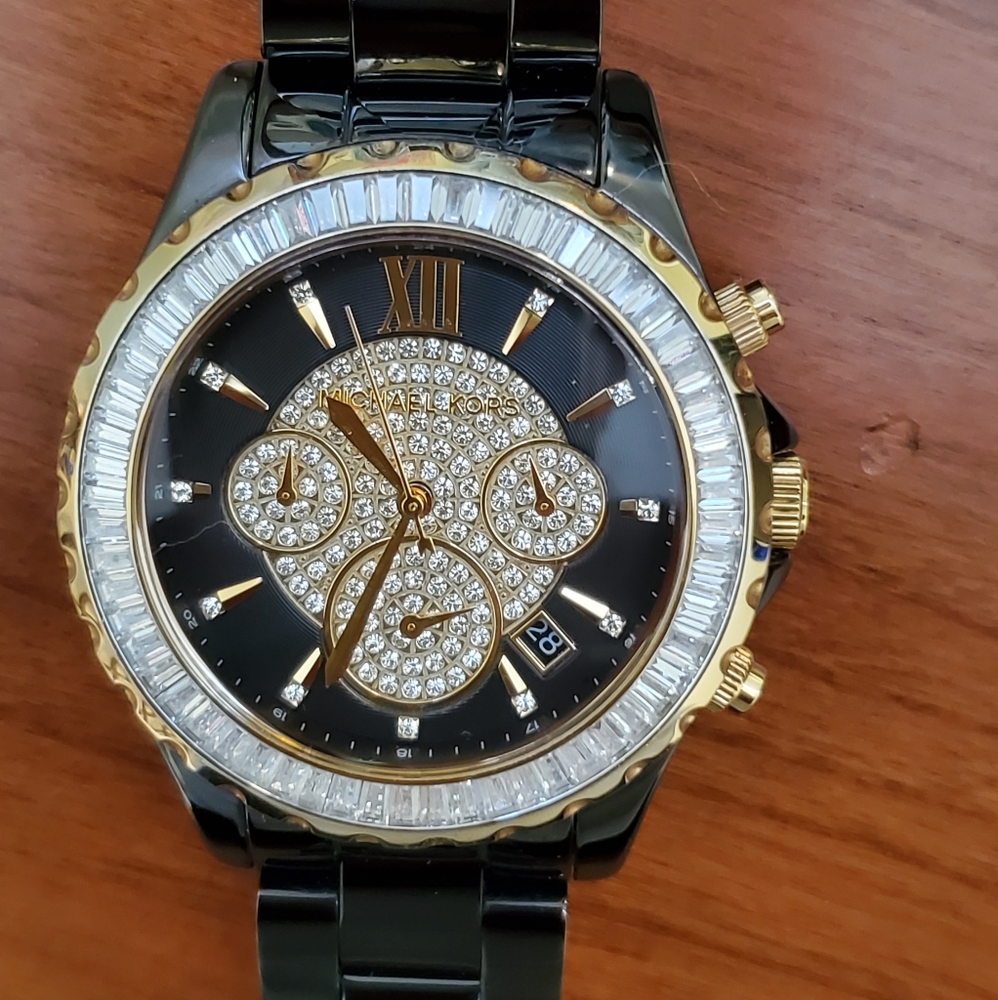 Michael Kors Black ceramic watch -limited ed. Pave